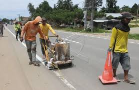 Pemasangan marka jalan - Proyek PT. Galaxy Intranusa